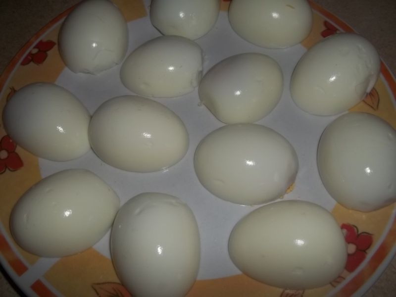 Jajka w sosie serowo - koperkowym