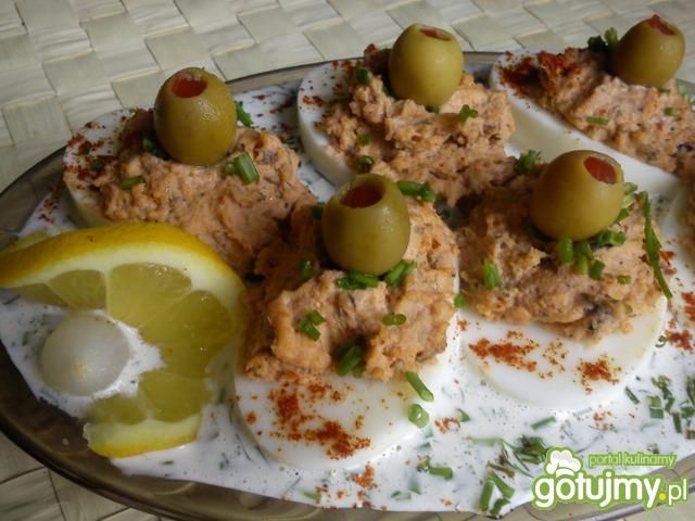 Jajka w sosie Zielona Łąka Jajka w sosie Zielona Łąka