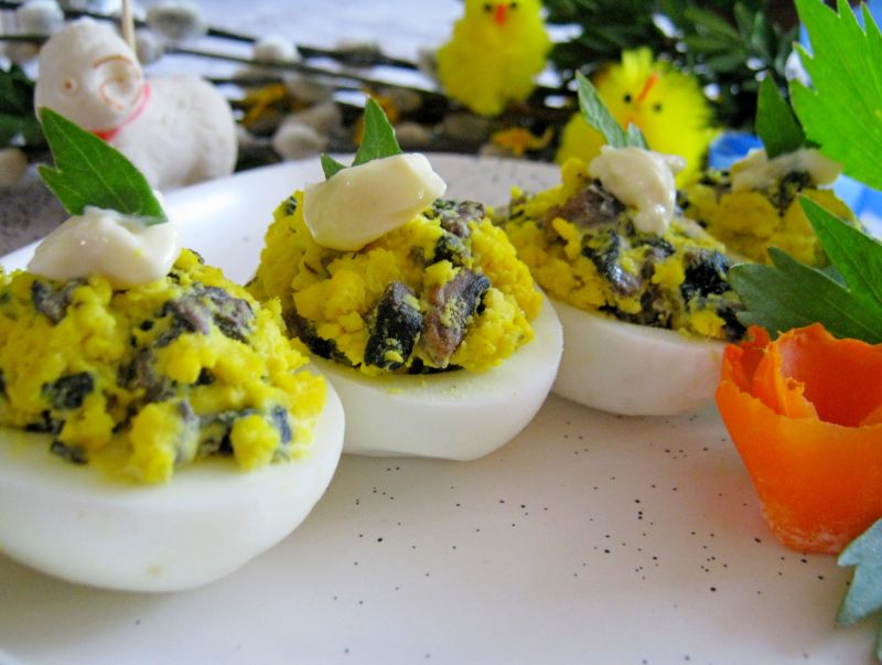 Jajka z farszem z pieczarkami Jajka z farszem z pieczarkami