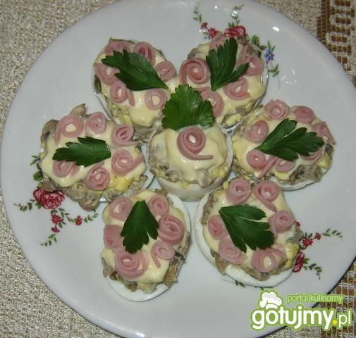 Jajka z grzybami marynowanymi  Jajka z grzybami marynowanymi