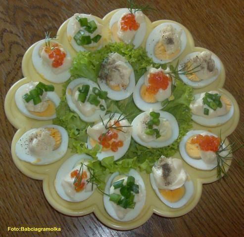 Jajka z kawiorem : Jajka z kawiorem :
