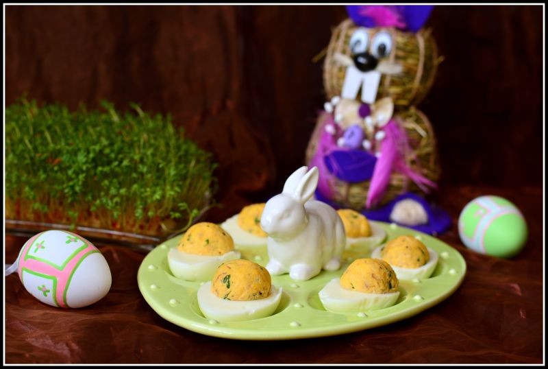 Jajka z makrelą Jajka z makrelą