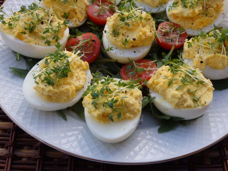 Jajka z pastą chrzanową