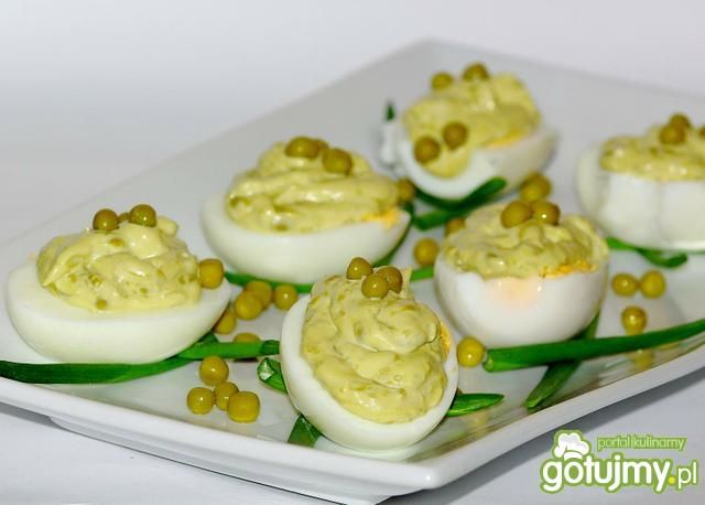 Jajka z pastą groszkową