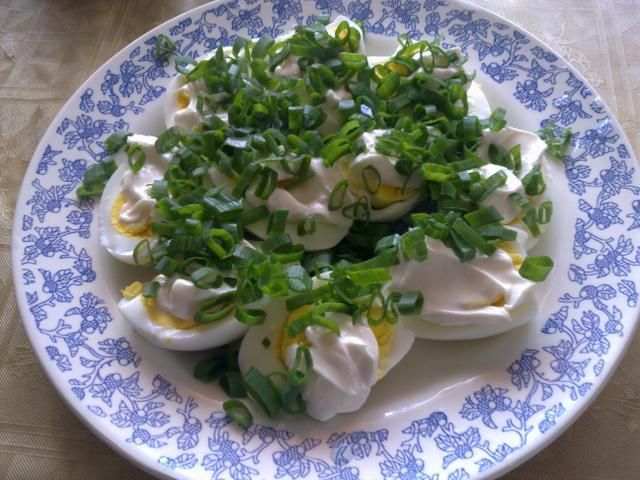 Jajka z sosem Jajka z sosem