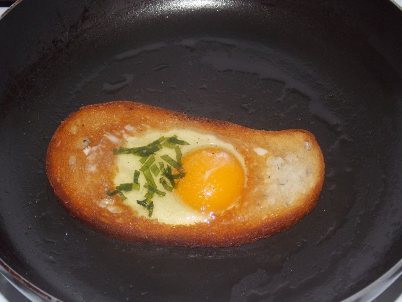 Jajko w chlebie