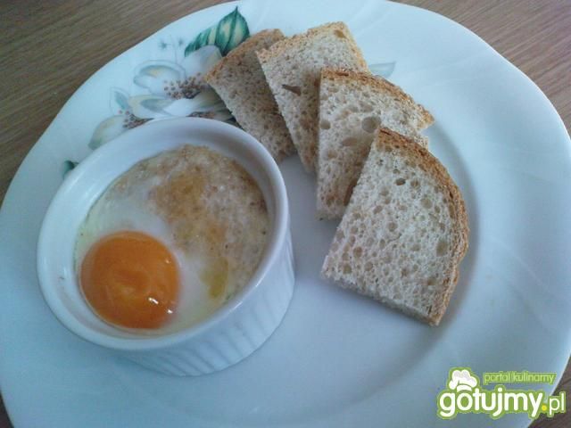 Jajko w kokilce Jajko w kokilce