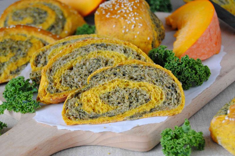 Jarmużowo -  dyniowe bułki