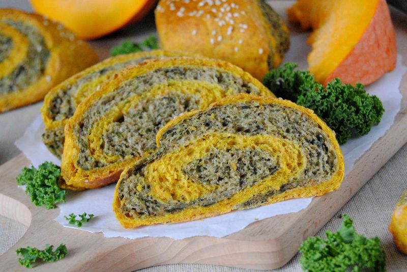 Jarmużowo -  dyniowe bułki