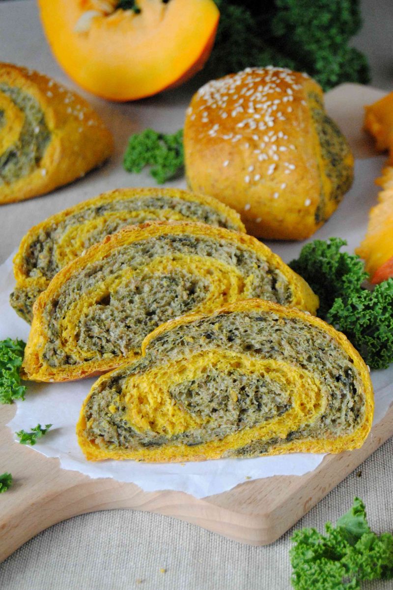 Jarmużowo -  dyniowe bułki