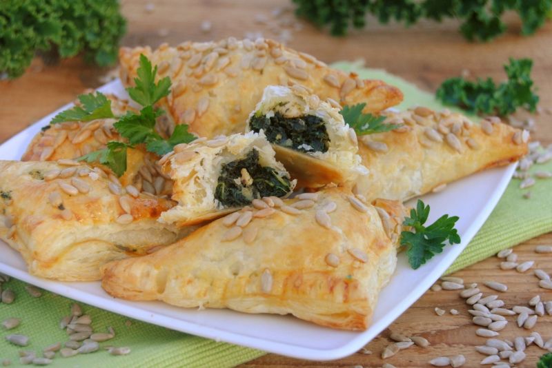 Jarmużowo -kurczakowe rożki