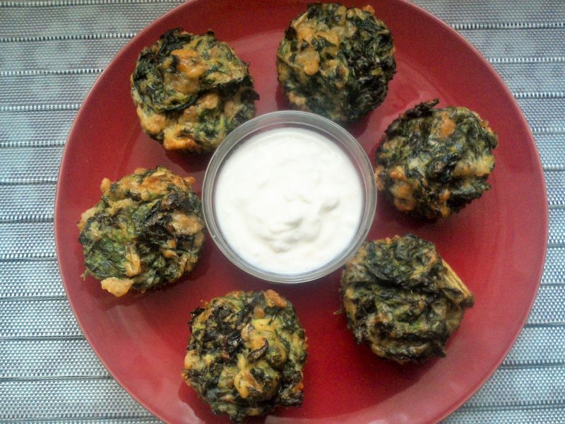 Jarmużowo-szpinakowe babeczki Jarmużowo-szpinakowe babeczki