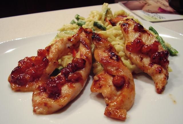 Jarzębinowa DAMA z jaśminem. Jarzębinowa DAMA z jaśminem.