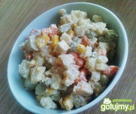 Jarzynowa z kukurydzą i groszkiem 