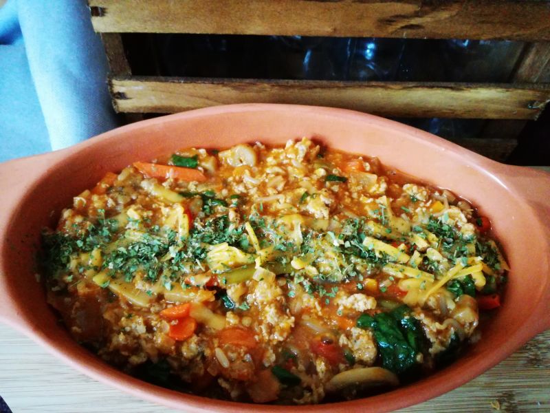 Jednogarnkowe danie z mielonym indykiem