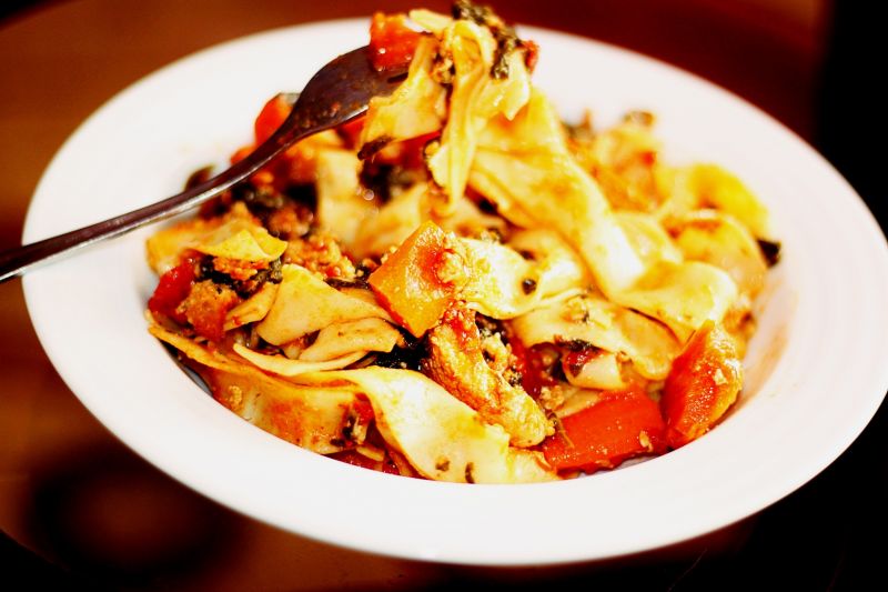 Jednogrankowy miszmasz cukiniowo pomidorowy Jednogrankowy miszmasz cukiniowo pomidorowy