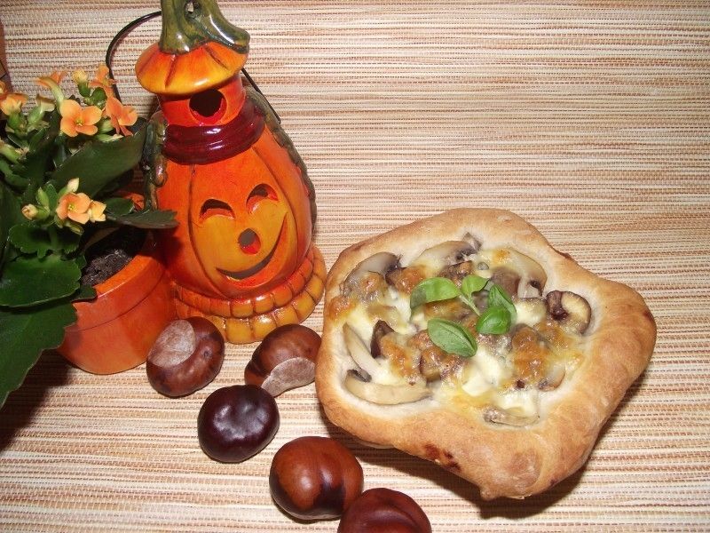 Jesienne drożdżowce z kasztanami 