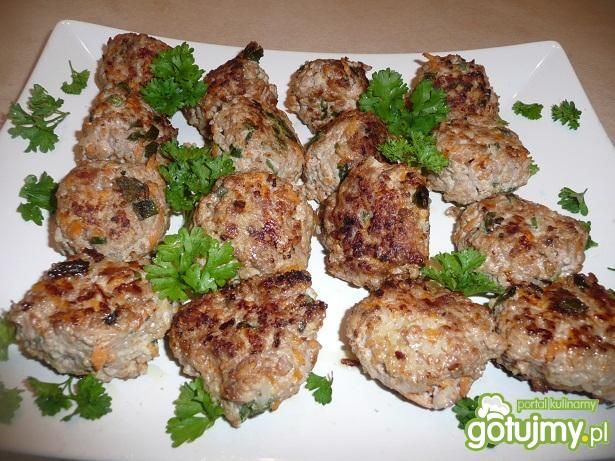 Jeżyki z mięsa mielonego i marchewki