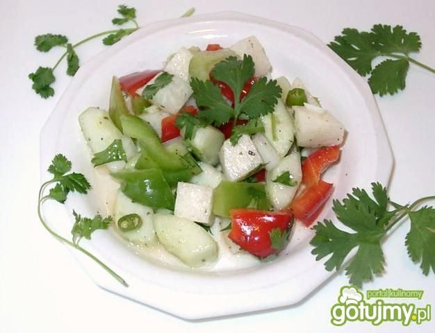 Jicama w sałatce