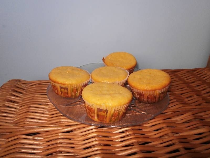 Jogurtowe muffinki z waniliową nutą Jogurtowe muffinki z waniliową nutą