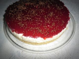 Jogurtownik z malinowym musem