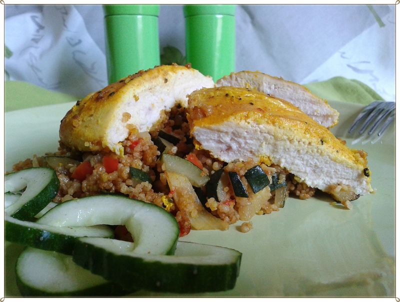 Jogurtowy kurczak i ciepła sałatka kuskus