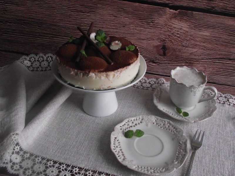 Jogurtowy torcik na dzień Babci i Dziadzia