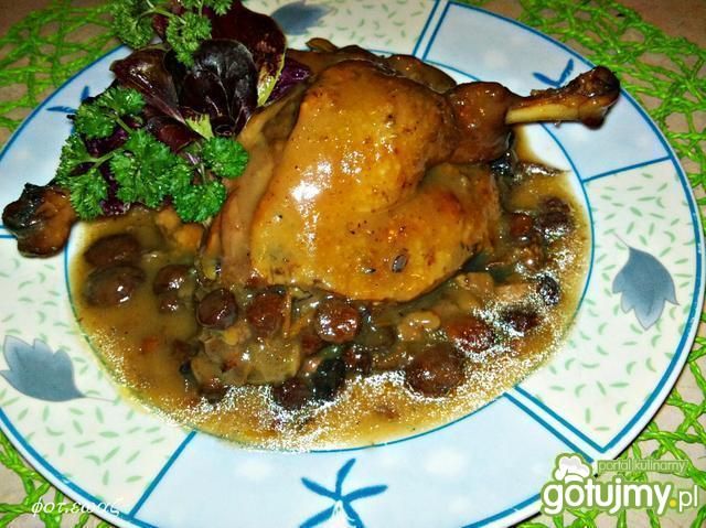 Kacze uda daktylowo-rodzynkowe