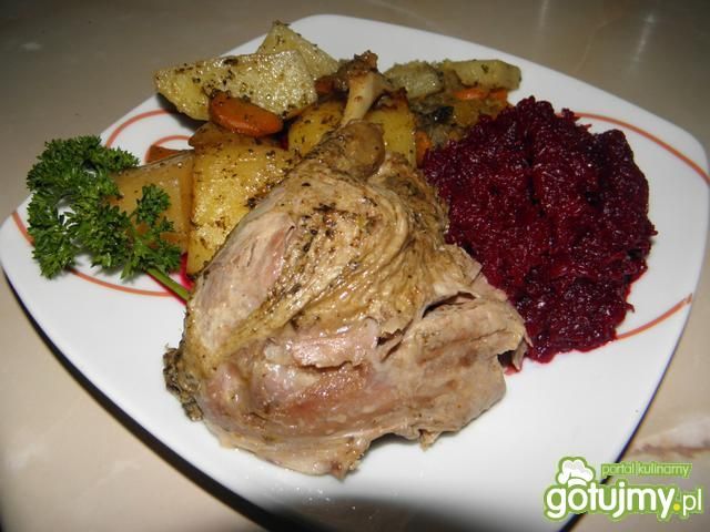 Kaczka faszerowana warzywami