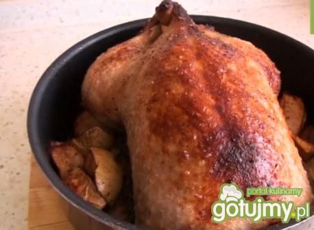 Kaczka pieczona z jabłkami Kaczka pieczona z jabłkami