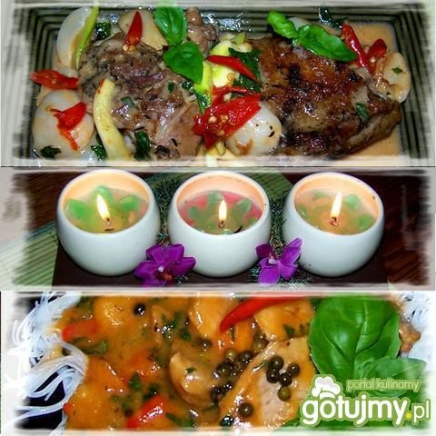 Kaczka w czerwonym curry. Kaczka w czerwonym curry.