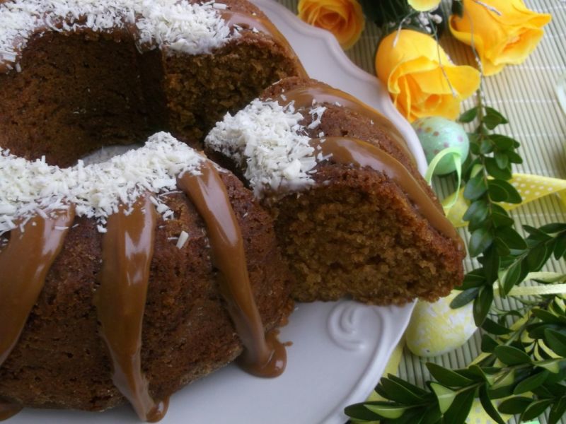 Kajmakowa babka z polewą