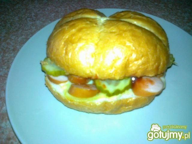 kajzerka a'la hod dog 