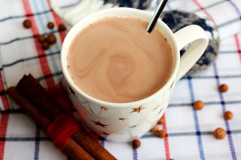 Kakao na mleku z cynamonem
