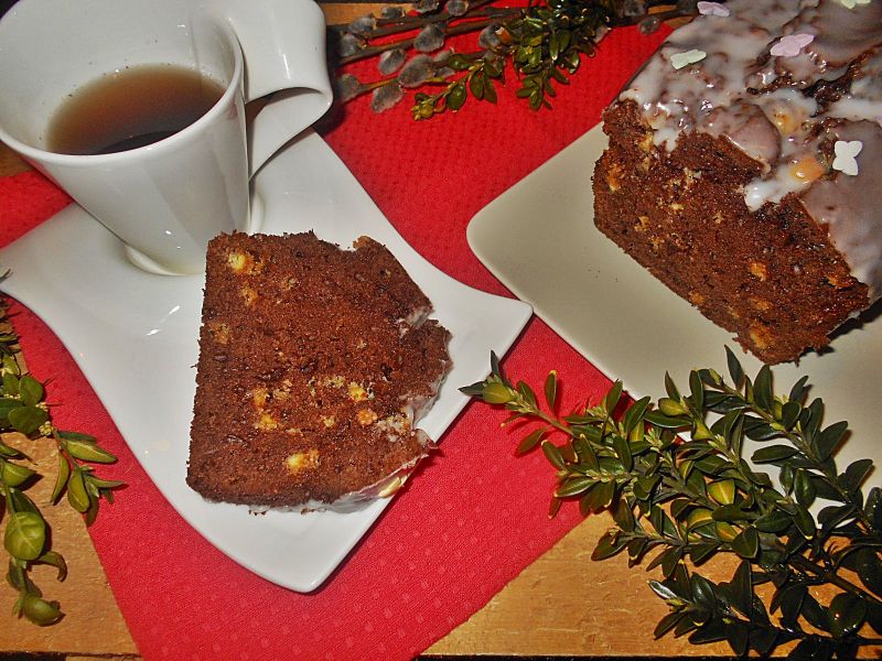 Kakaowa babka z białą czekoladą Kakaowa babka z białą czekoladą