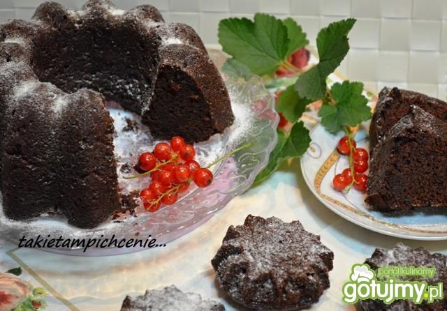 Kakaowa babka z coca colą 