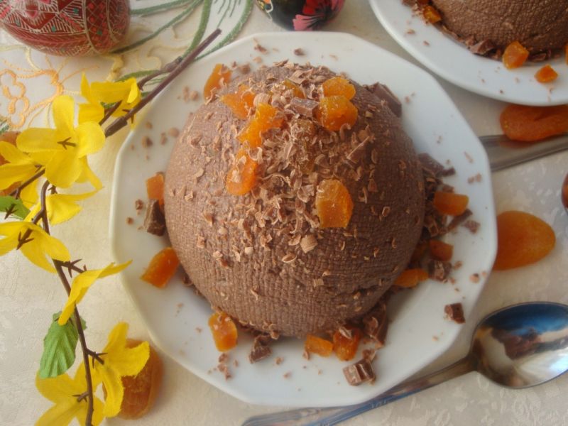 Kakaowa pascha z morelami