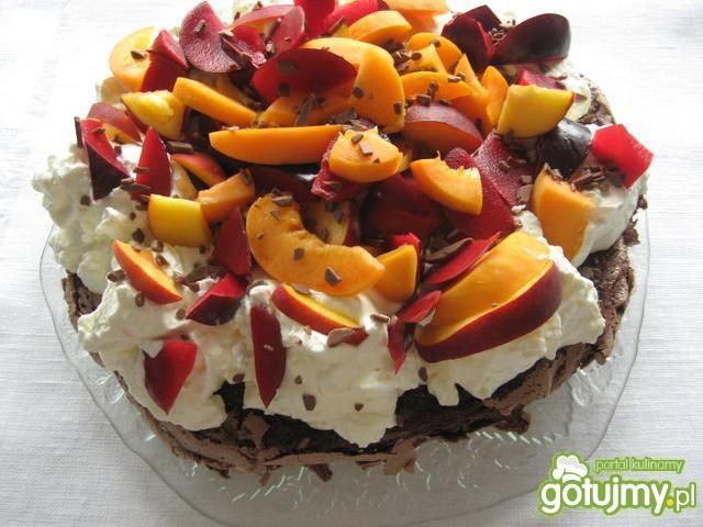 Kakaowa Pavlova z owocami Kakaowa Pavlova z owocami