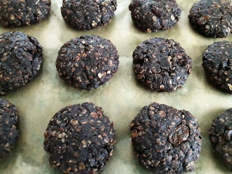 Kakaowe ciasteczka owsiane bez pieczenia