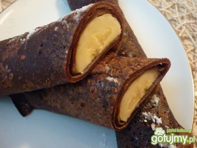 Kakaowe naleśniki z bananami Kakaowe naleśniki z bananami