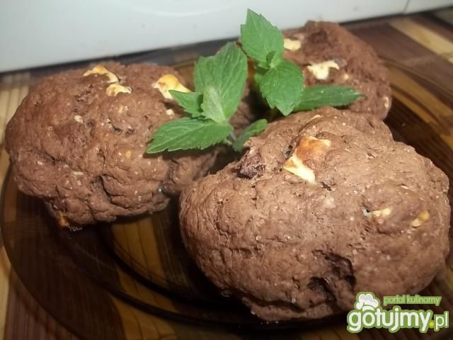 Kakaowe scones z białą czekoladą Kakaowe scones z białą czekoladą
