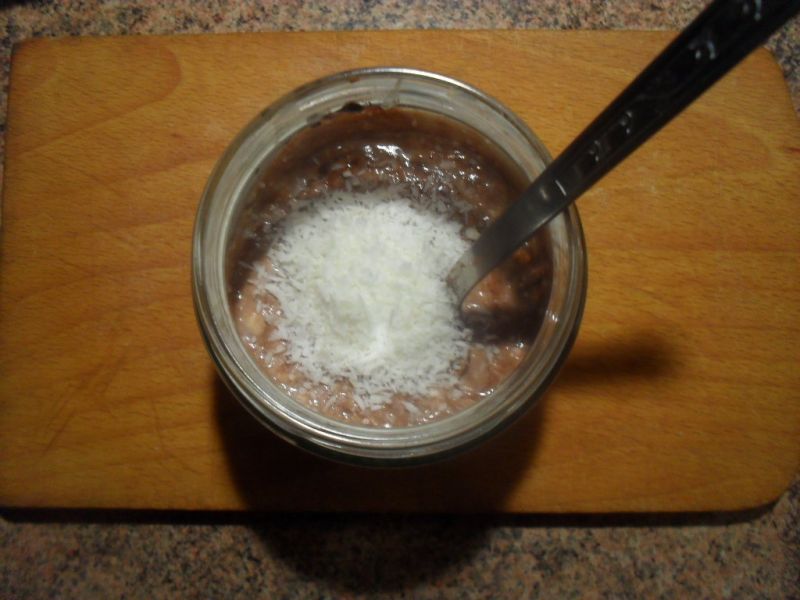 Kakaowy deser jogurtowy