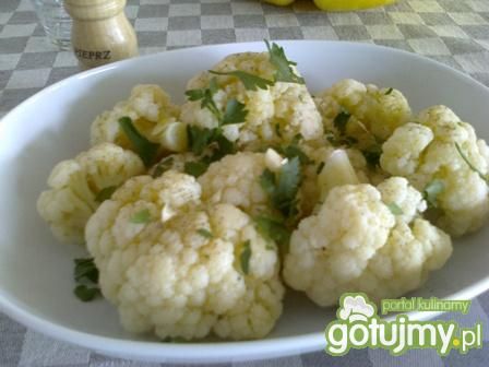 Kalafior z czosnkiem i oliwą.