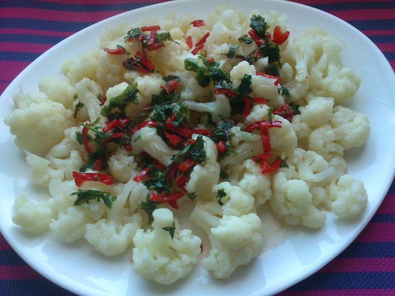 Kalafior z papryką  Kalafior z papryką