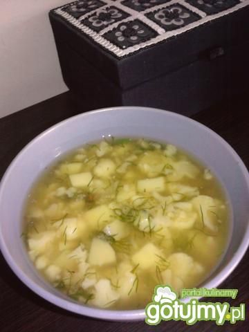 Kalafiorowa z kuminem i ziemniakami