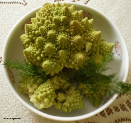 Kalafiorowa zielona pagoda :