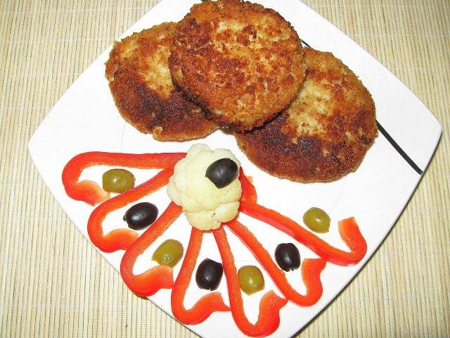 Kalafiorowe kotlety Kalafiorowe kotlety