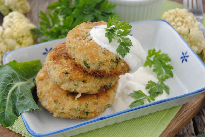 Kalafiorowe kotlety z natką