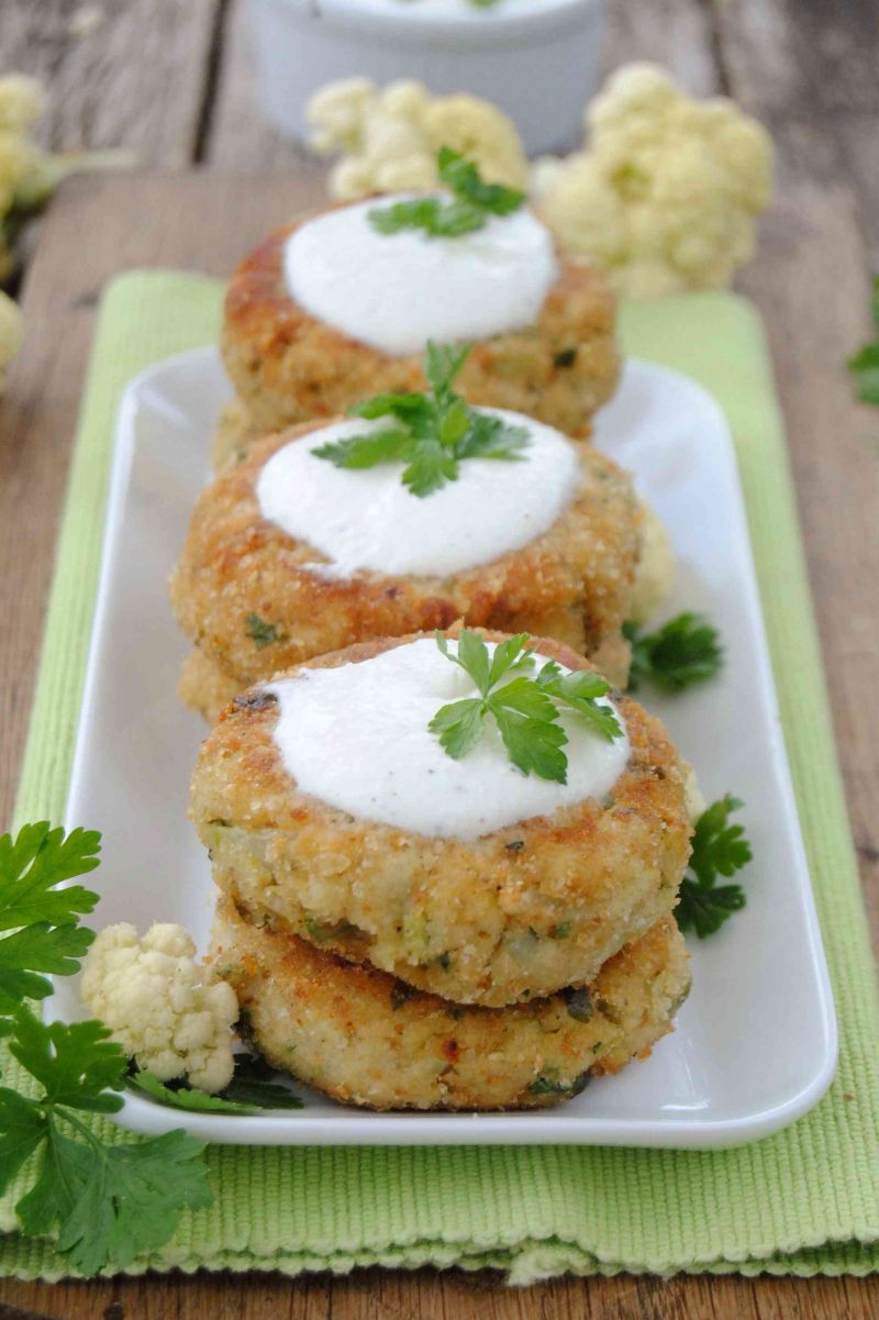 Kalafiorowe kotlety z natką