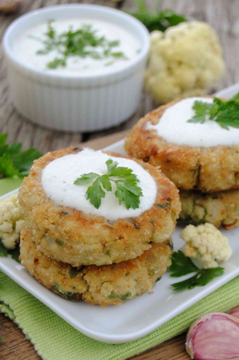 Kalafiorowe kotlety z natką